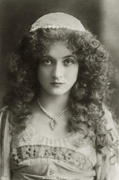 Beautiful Vintage Gypsy Girl Photo