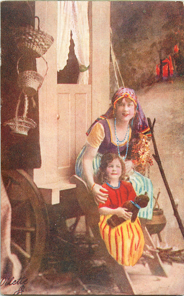 6 Vintage Gypsy Postcard set Mother & Daughter by their wagon