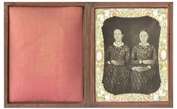 Twin Sisters 1840 Tin Type Antique Photo Beautiful old vintage small photo